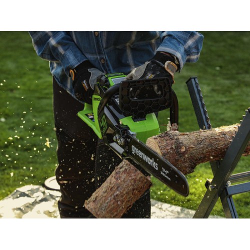 Бензопила 40 В, 40 см, зарядний пристрій Greenworks GD40CS18K2X + комплект 2 акумуляторів ємністю 2 Аг фото 2