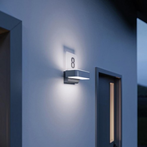 Цифровий фасадний світильник з датчиком руху та сутінків Steinel L 820 SC LED iHF Bluetooth Mesh Connect 9.8W 3000K 679lm IP44 IK03 230V срібний / алюмінієвий - фото 1
